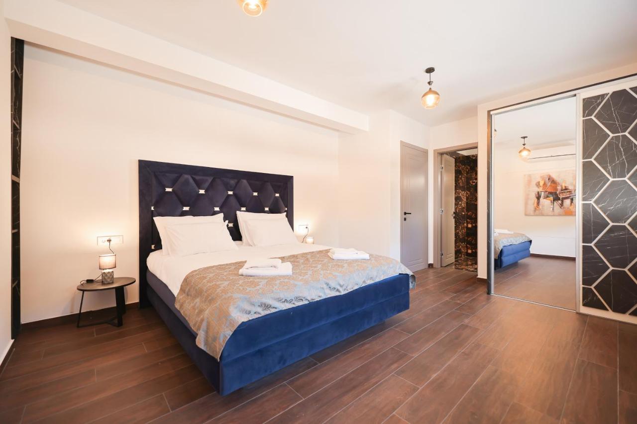 Rhapsody In Green - Luxury Villa In Zadar Crno Bagian luar foto